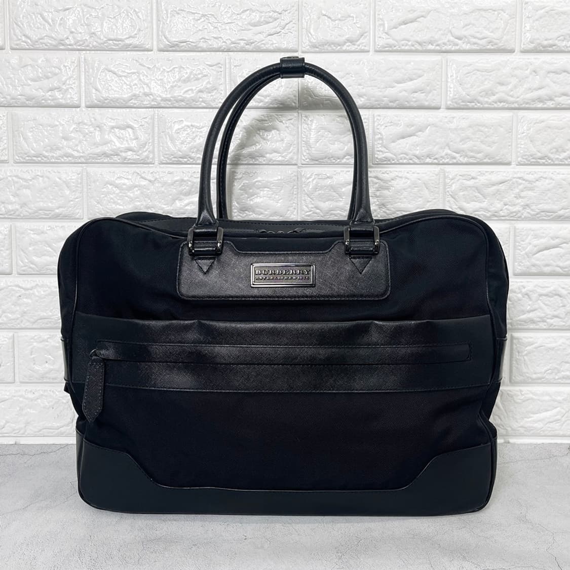 Burberry Nylon Leather Large Tote Bag 상품이미지1