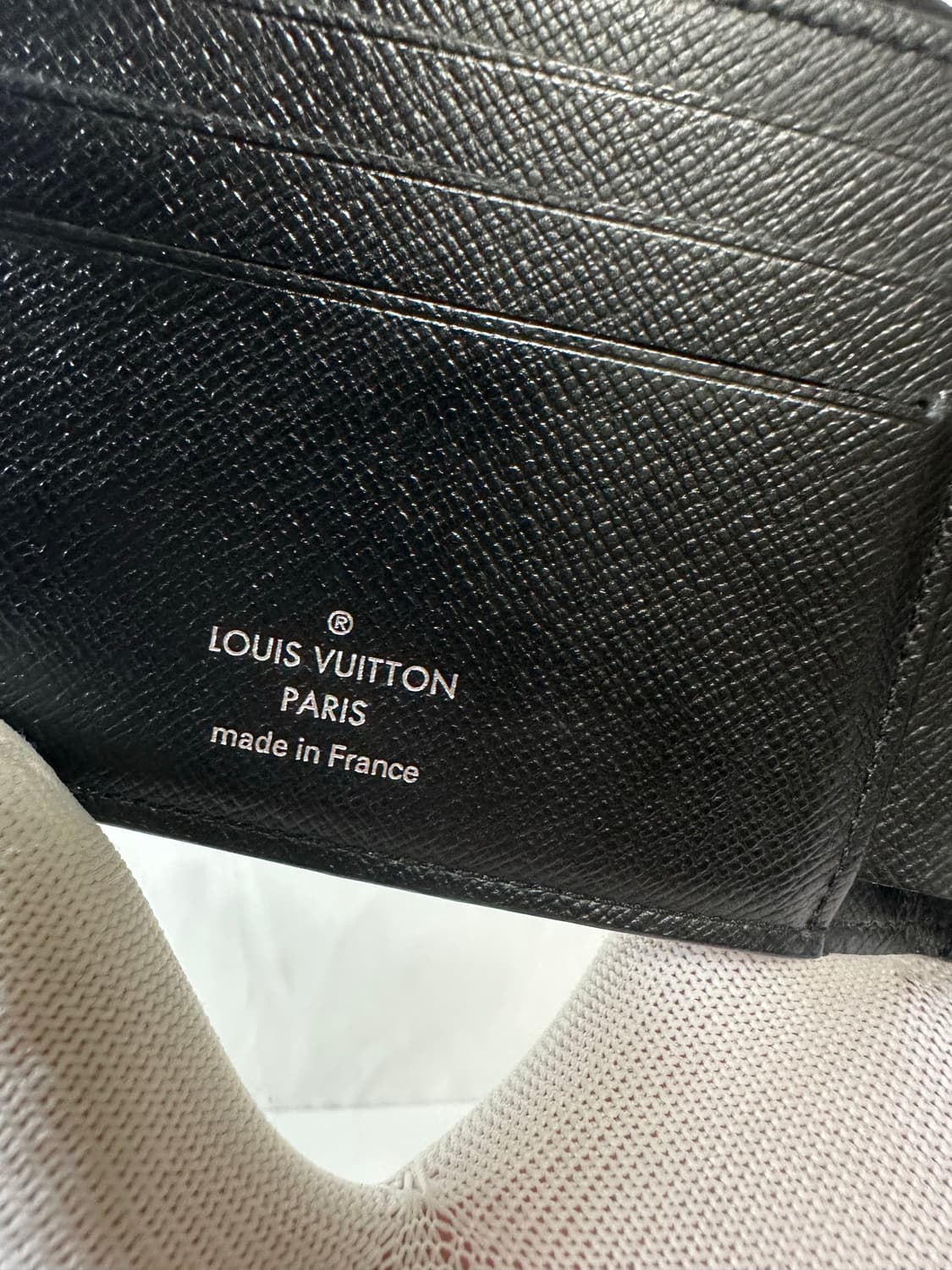 루이비통 이클립스 반지갑 블랙 (OS) 상품이미지5