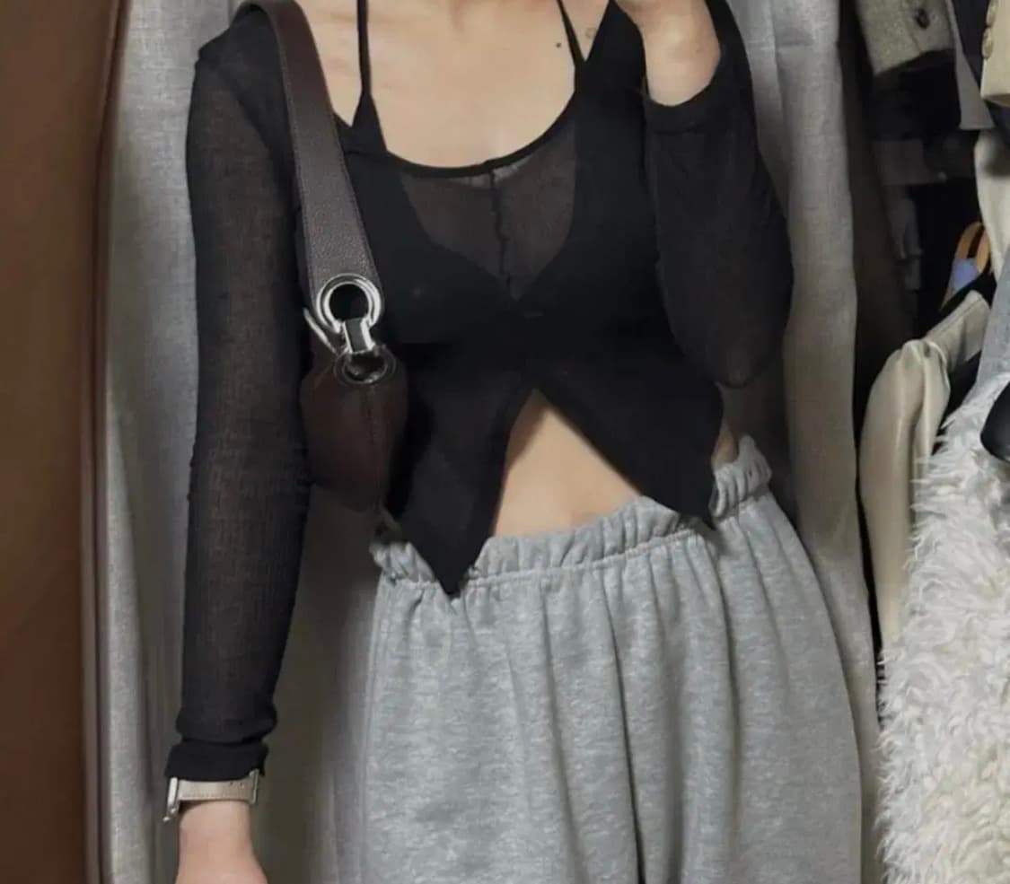 [새상품]시스루 홀터넥 레이어드 블랙 검정 긴팔티셔츠 상품이미지6