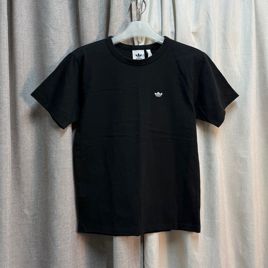 [S] 아디다스x마크곤잘레스 로고 반팔 라운드 티셔츠 상품이미지2