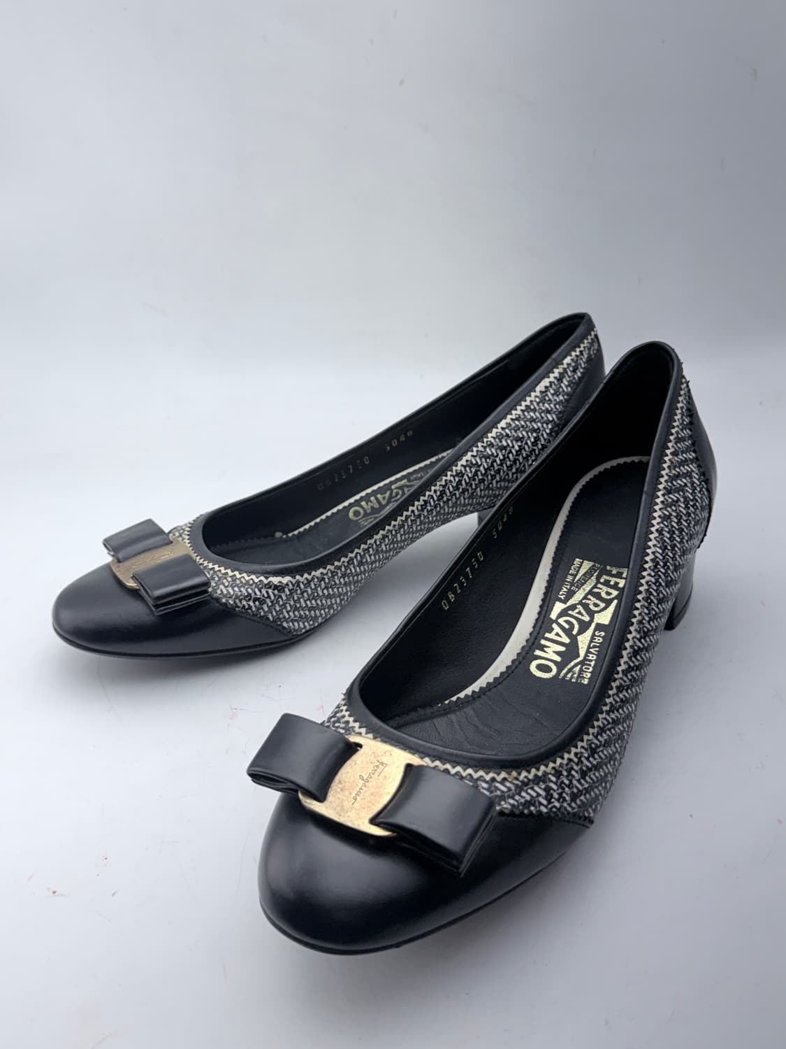 정품)페라가모 240 상품이미지2