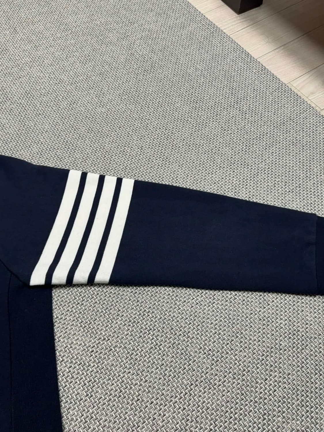 톰브라운 후드집업 상품이미지6