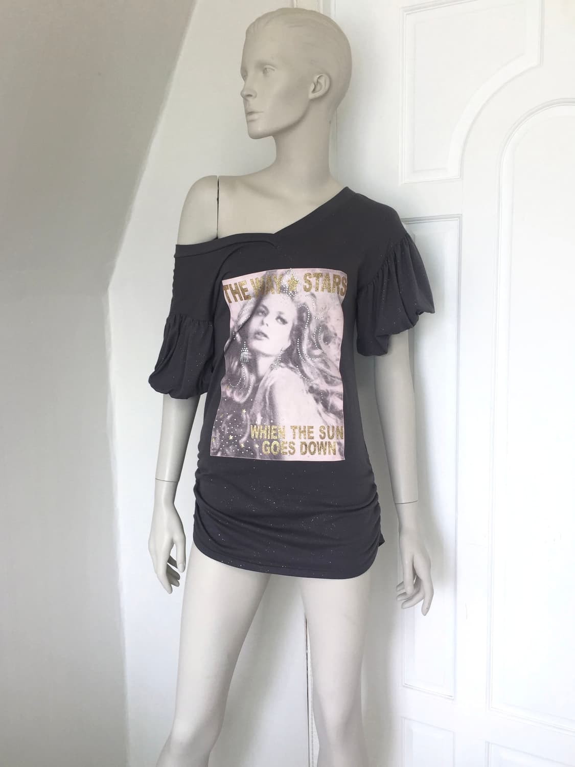 Oversized Woman Print Puff Tee 상품이미지3