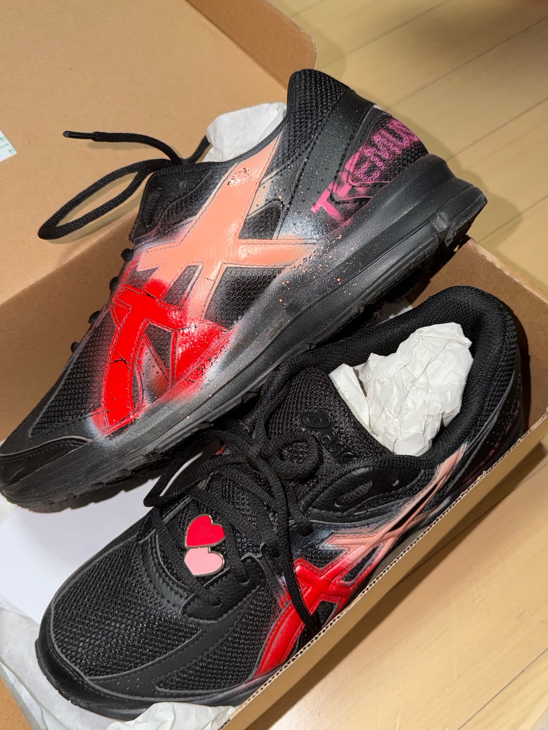 더뮤지엄비지터X아식스 100족한정 중 63번 제품 상품이미지1