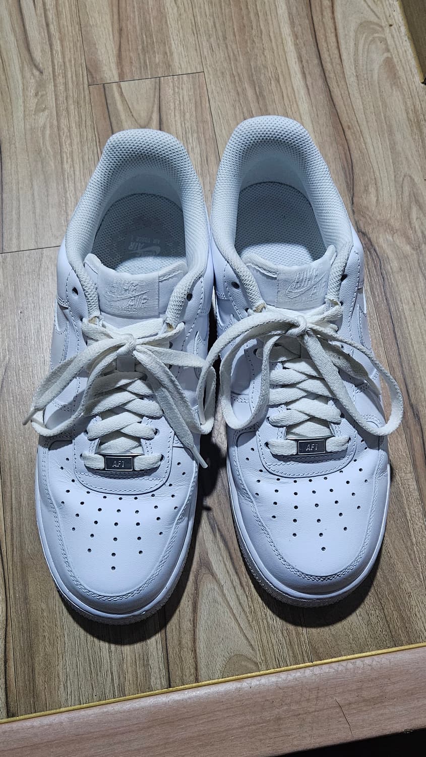 나이키 에어포스 1 '07 로우 화이트 상품이미지4