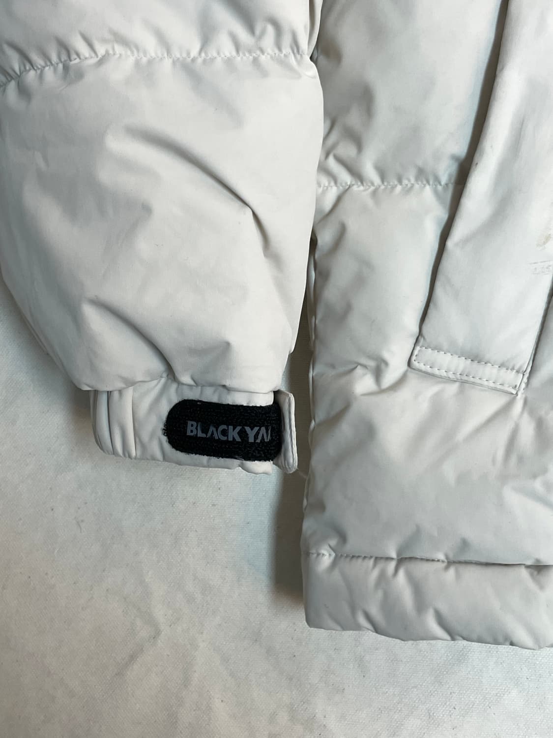 블랙야크 패딩 상품이미지4