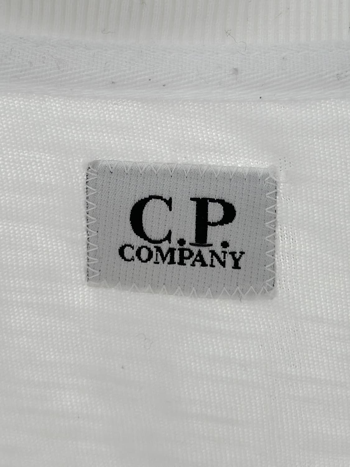 C.P컴퍼니 렌즈와펜 나일론 포켓 화이트 맨투맨  상품이미지7