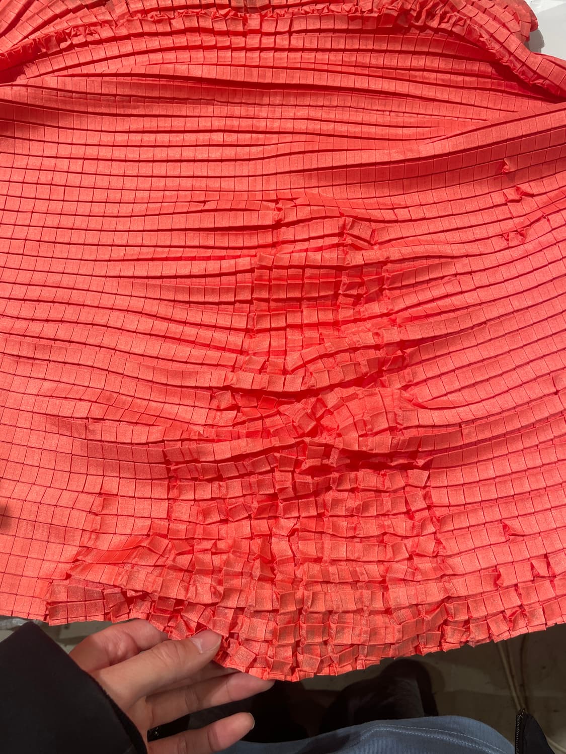 이세이 미야케 오렌지 플리츠 폴리에스테르 탑 상품이미지9