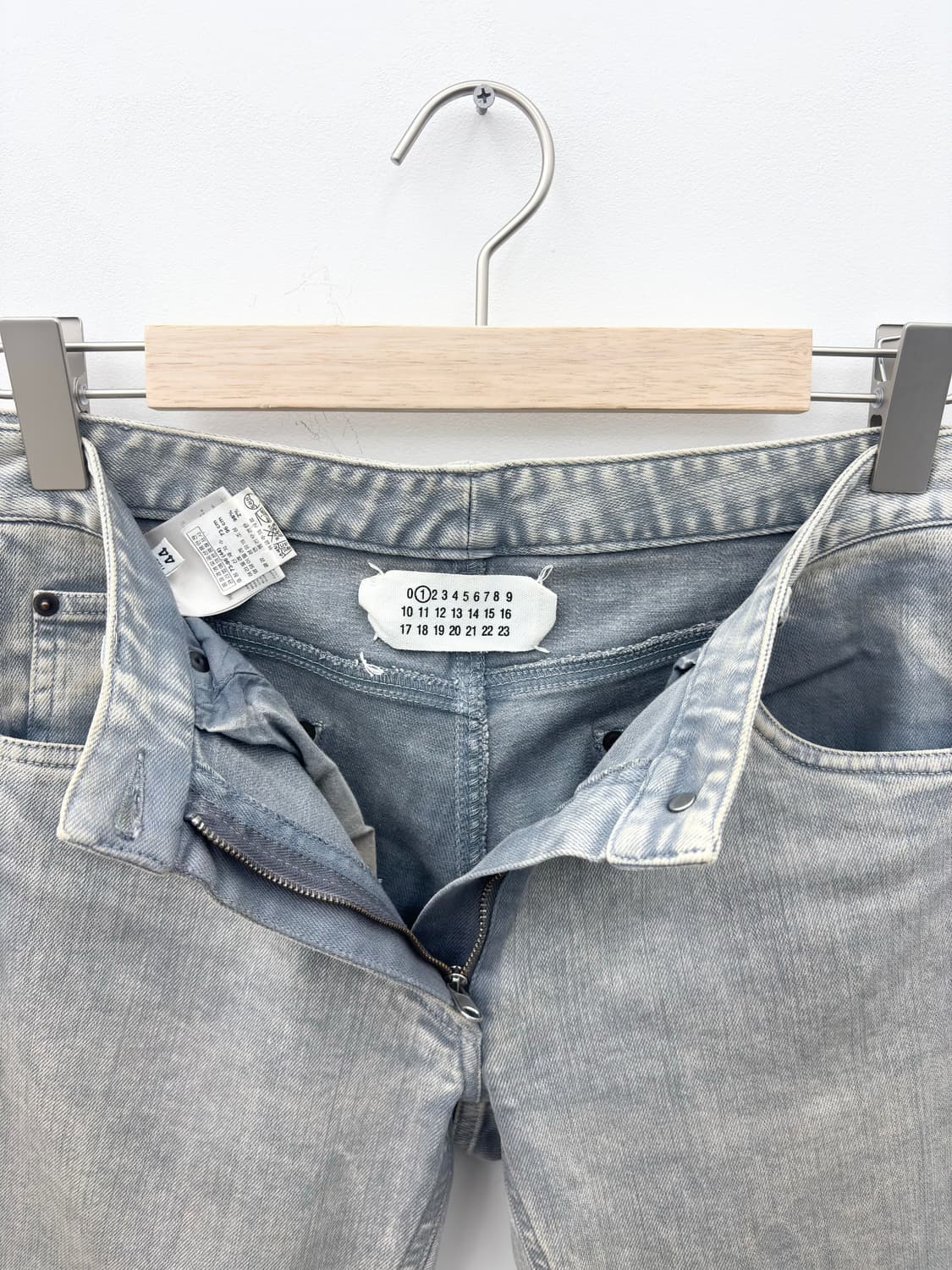 LINE 1 STONE WASHED DENIM CROP PANTS 상품이미지4