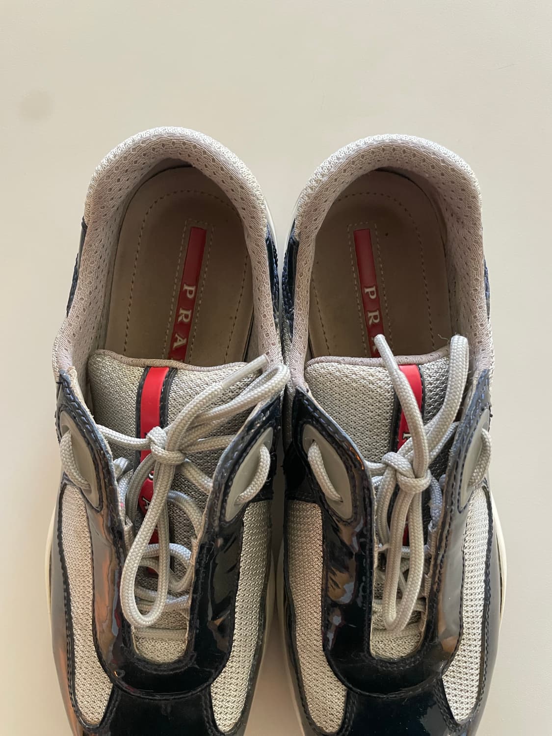 프라다 OG 아메리카컵 유광 네이비 상품이미지4