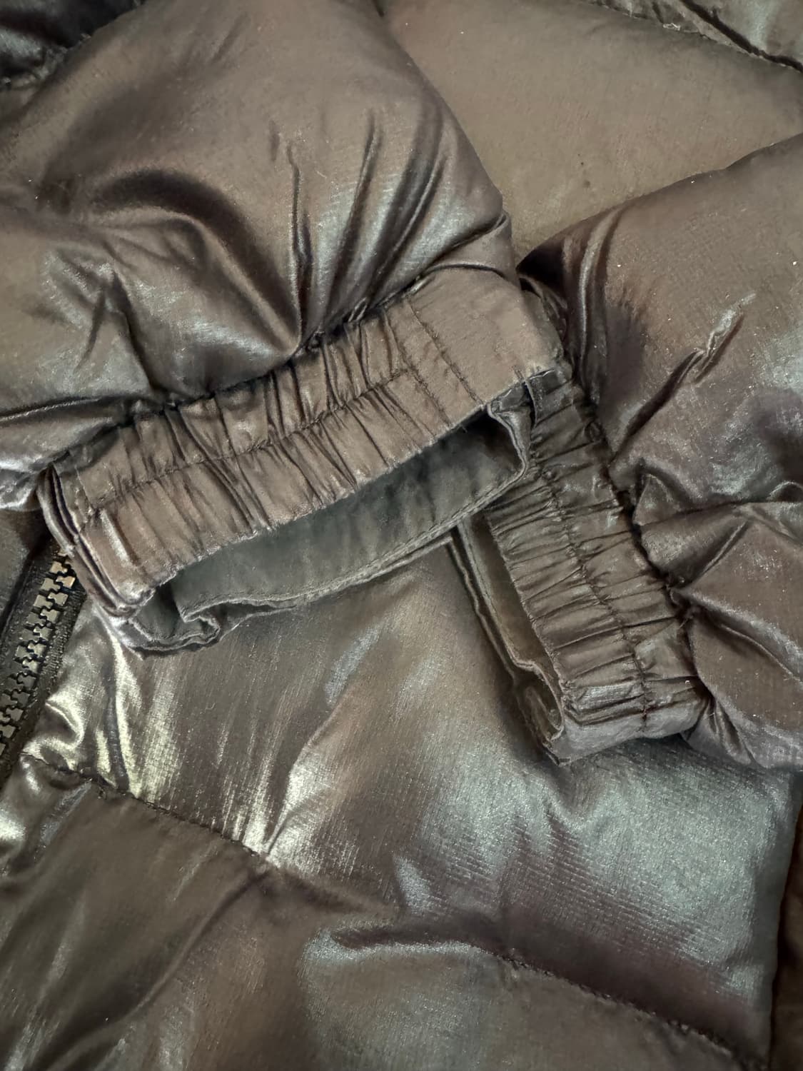 노스페이스 패딩 블랙 상품이미지4