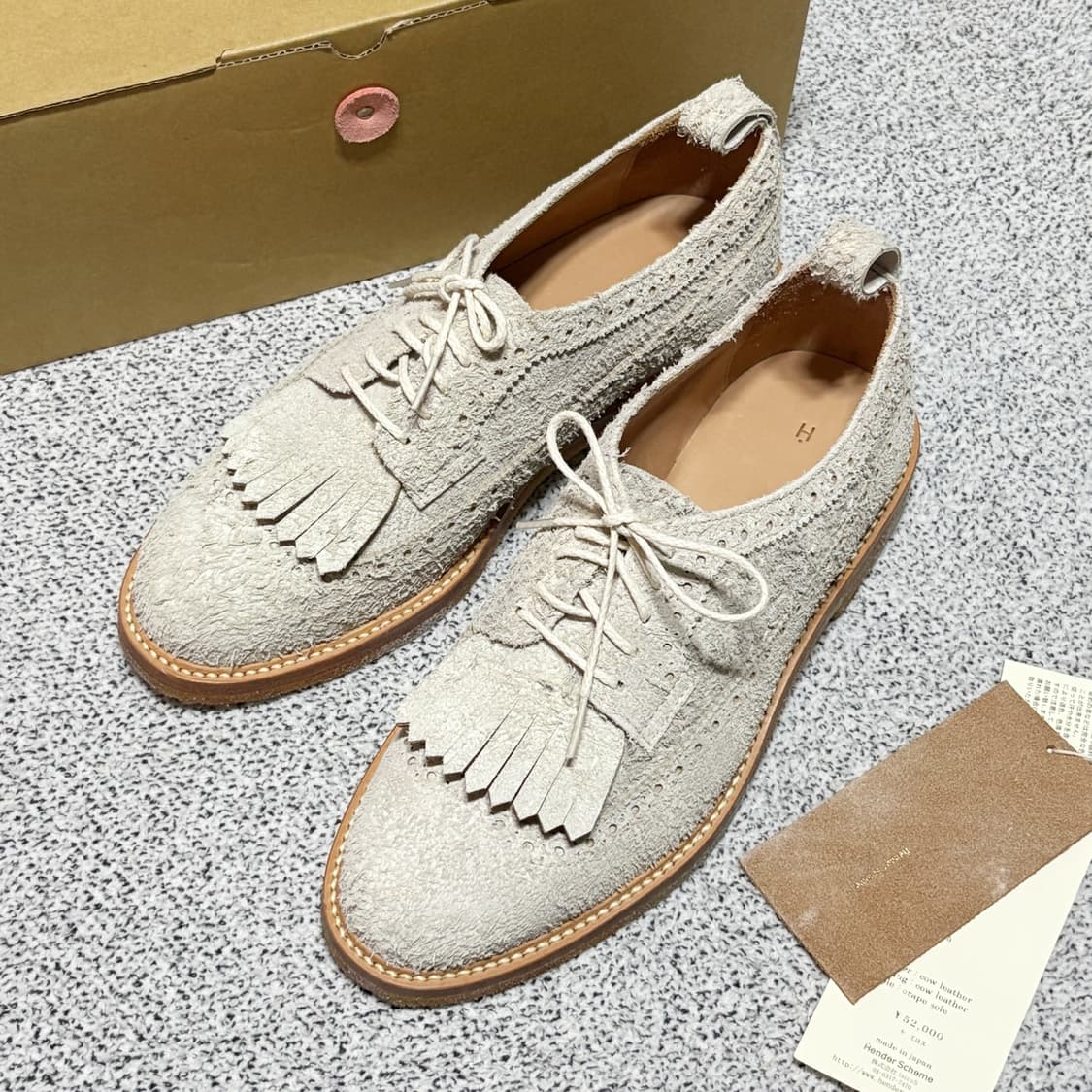 Hender Scheme 핸더 스킴 스웨이드 레더 브로그 상품이미지1