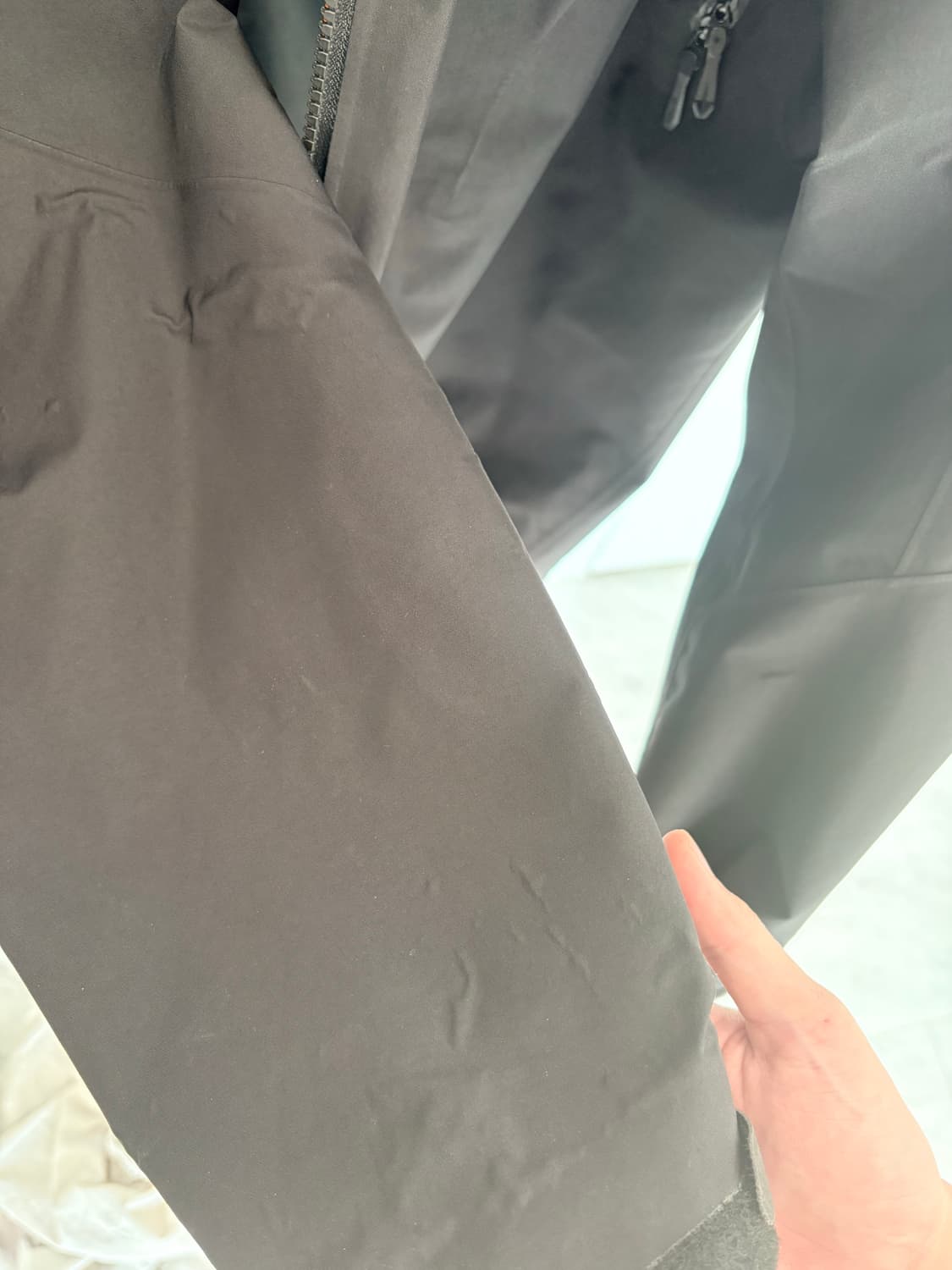 아크테릭스 알파 SV 자켓 24K 블랙 상품이미지5