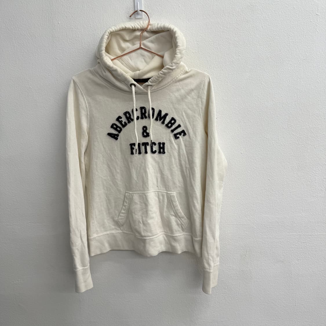 아베크롬비 올드스쿨 Y2K 아이보리 후드티 (M) 상품이미지1