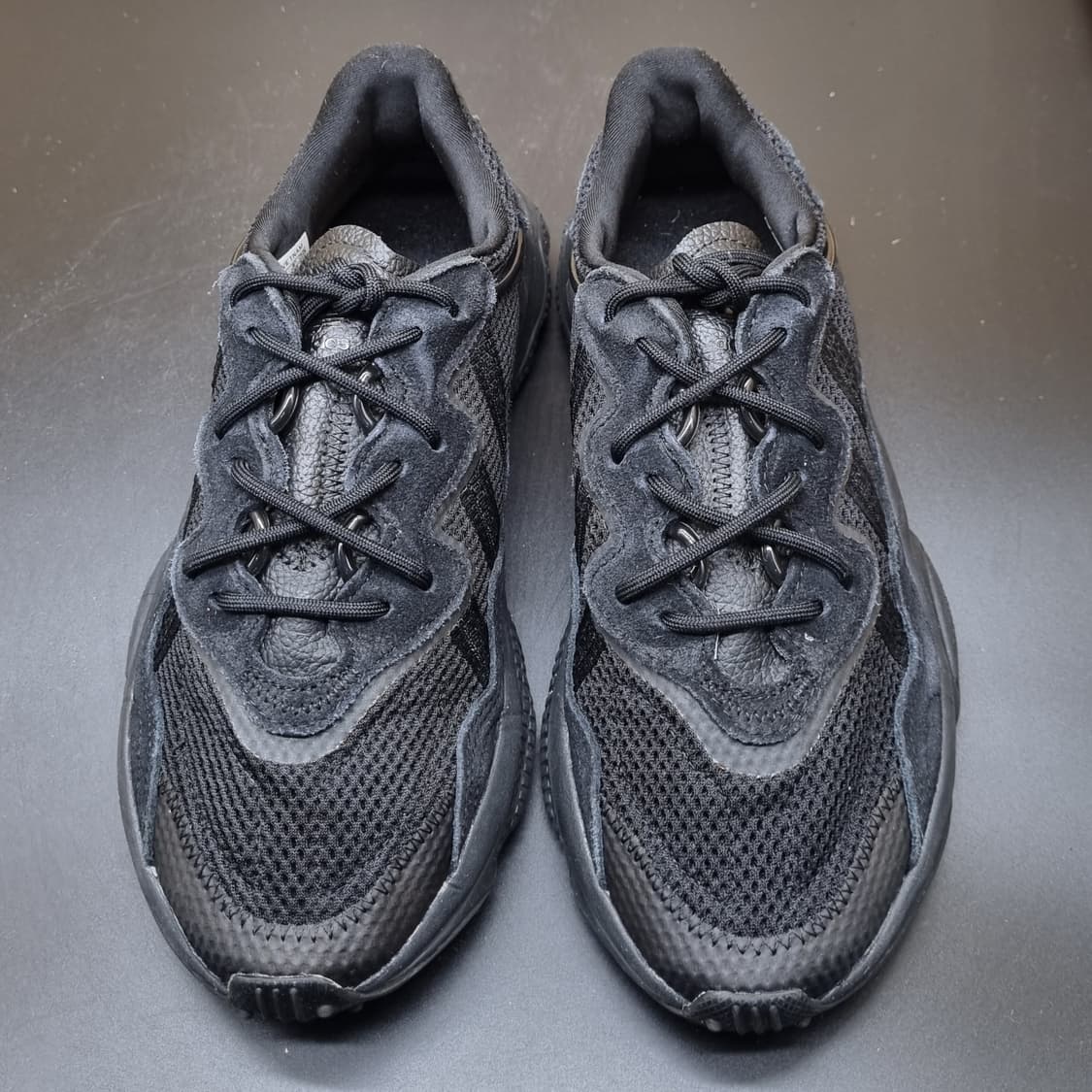 아디다스 오즈위고 올블랙 여성운동화240  상품이미지2