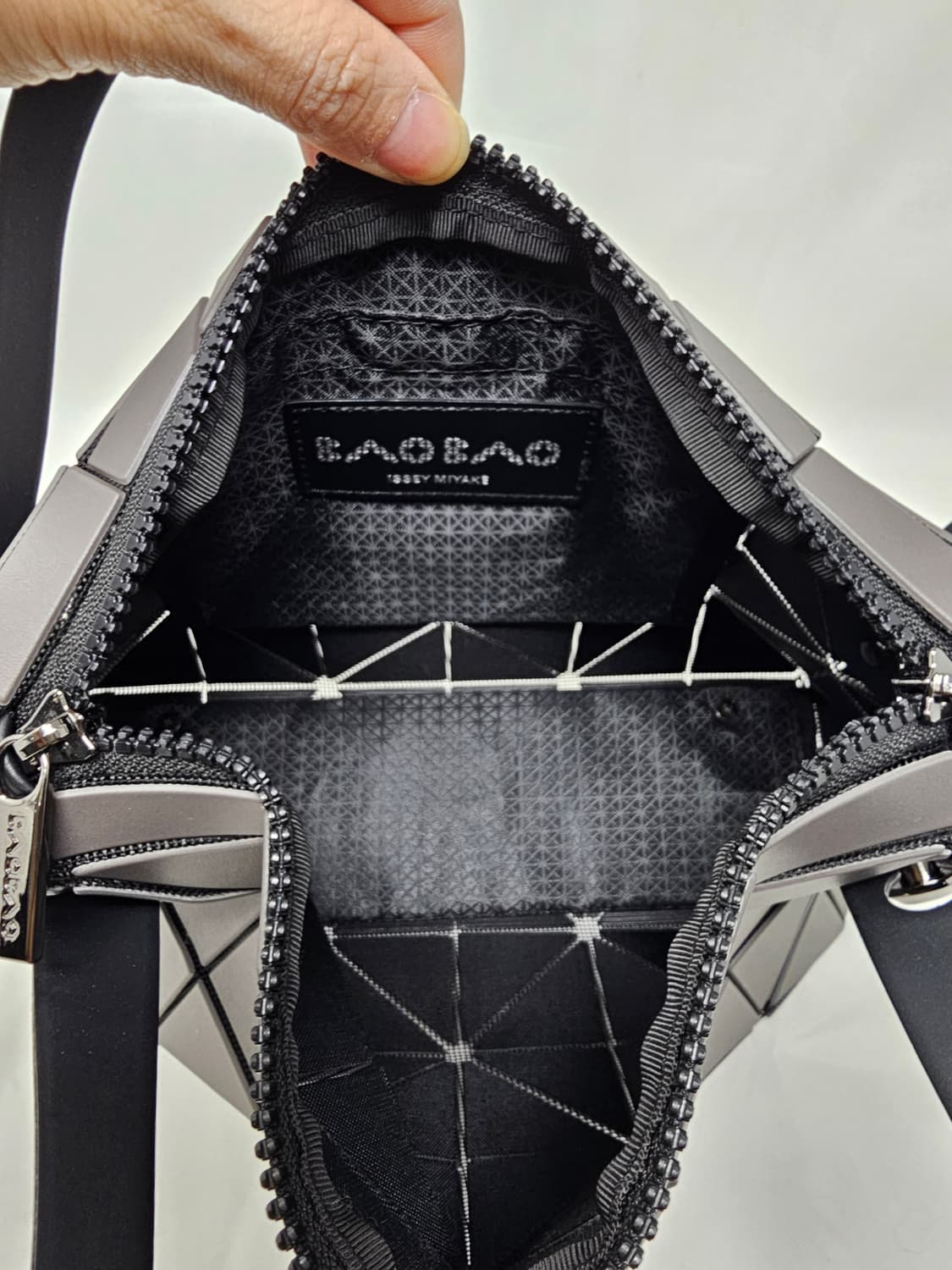 정품 바오바오 이세이미야케 토트백 가방 상품이미지8