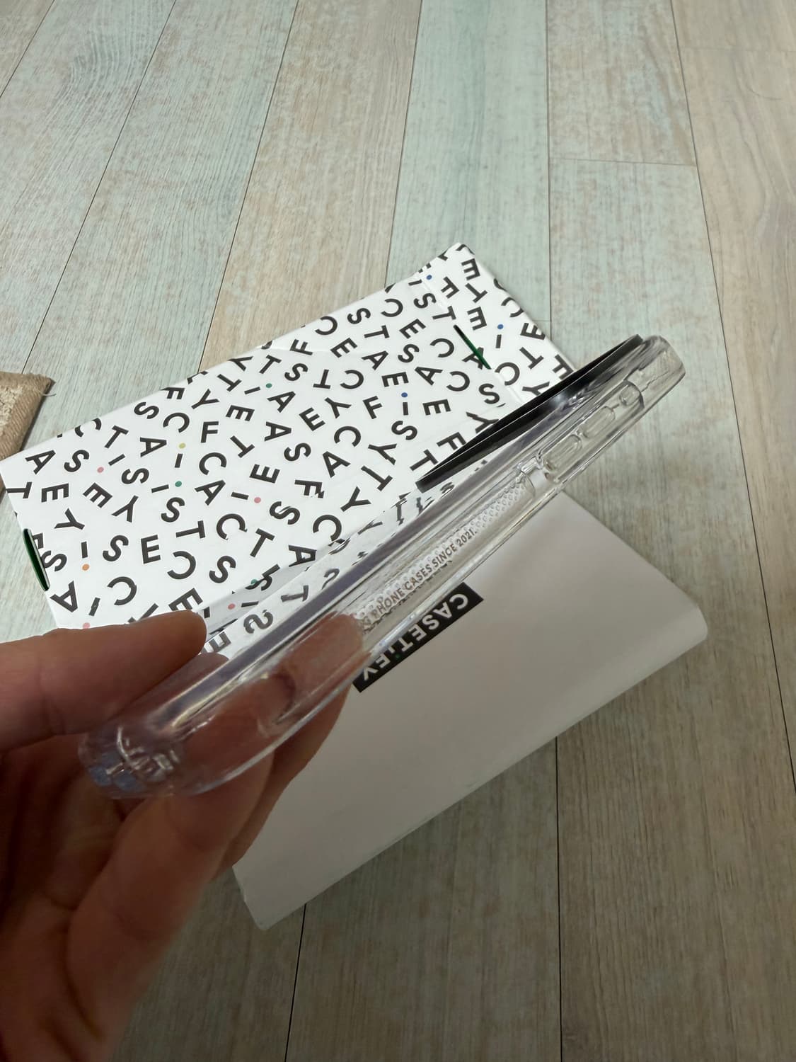 아이폰17프로 케이스티파이 투명케이스 상품이미지4