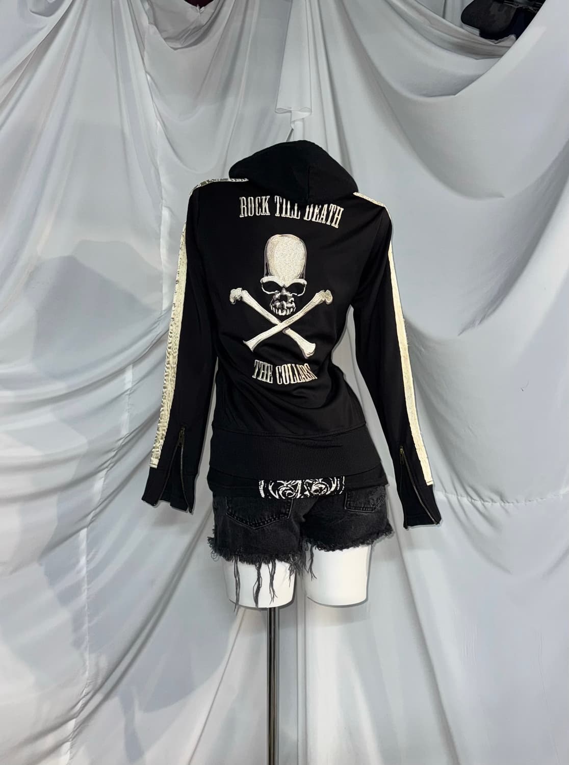 밴슨깔 해골 디테일 자수 펑크 프린팅 코디세트 상품이미지9
