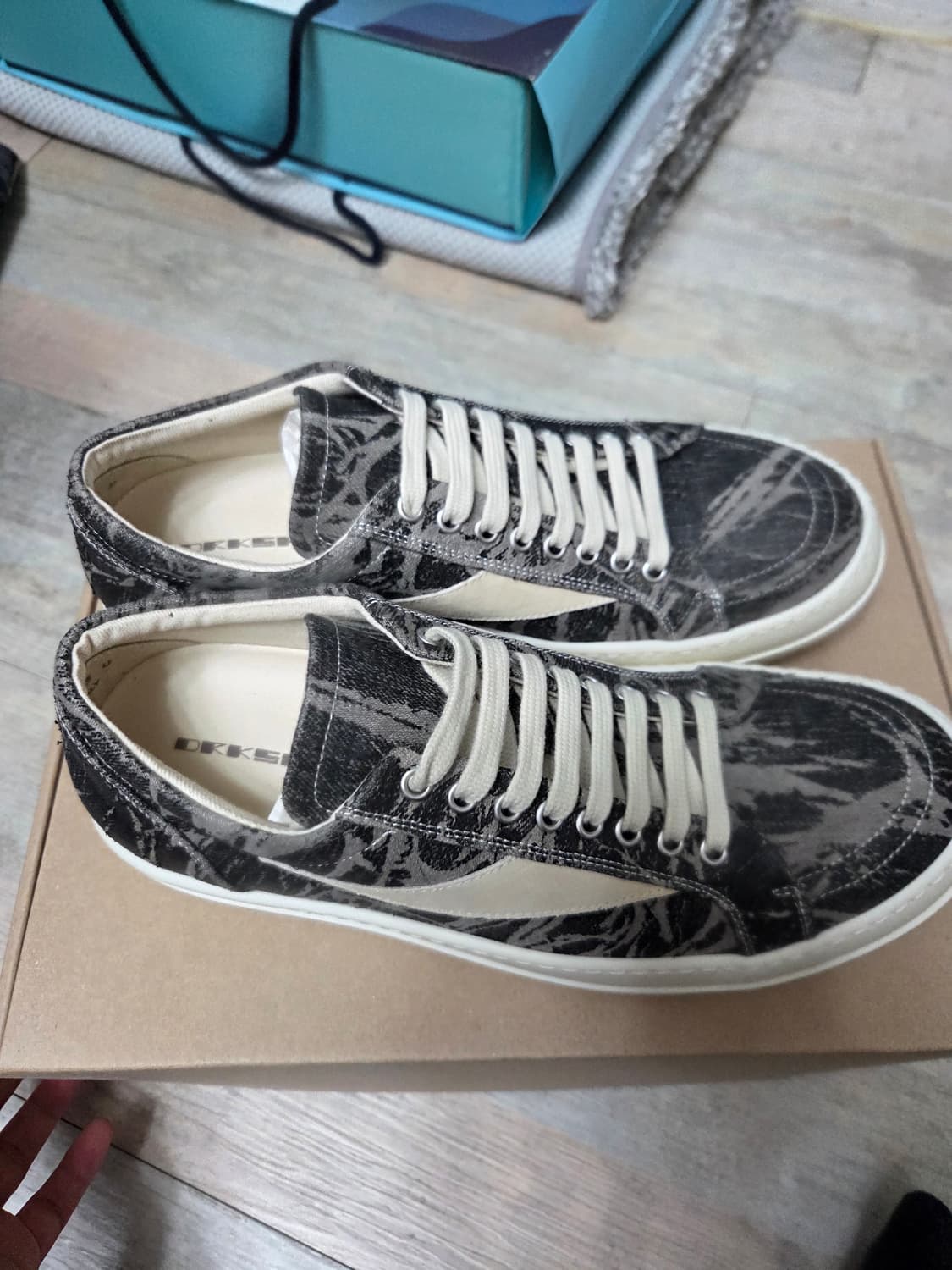 [43] 릭오웬스 빈티지 스니커즈 상품이미지1