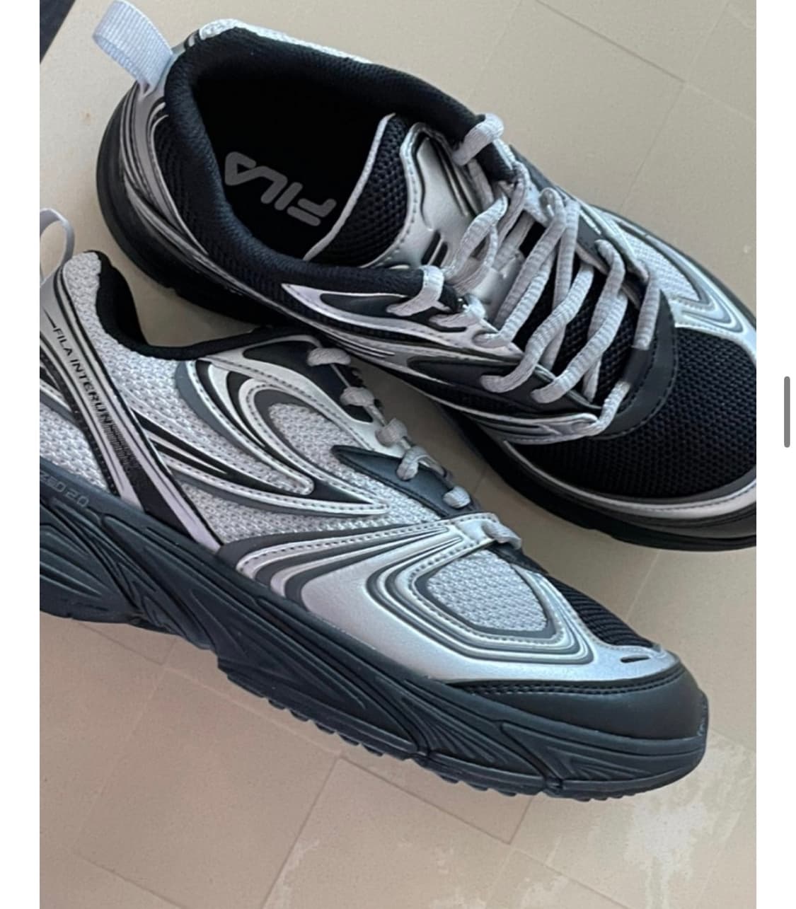 FILA 인터런 상품이미지1