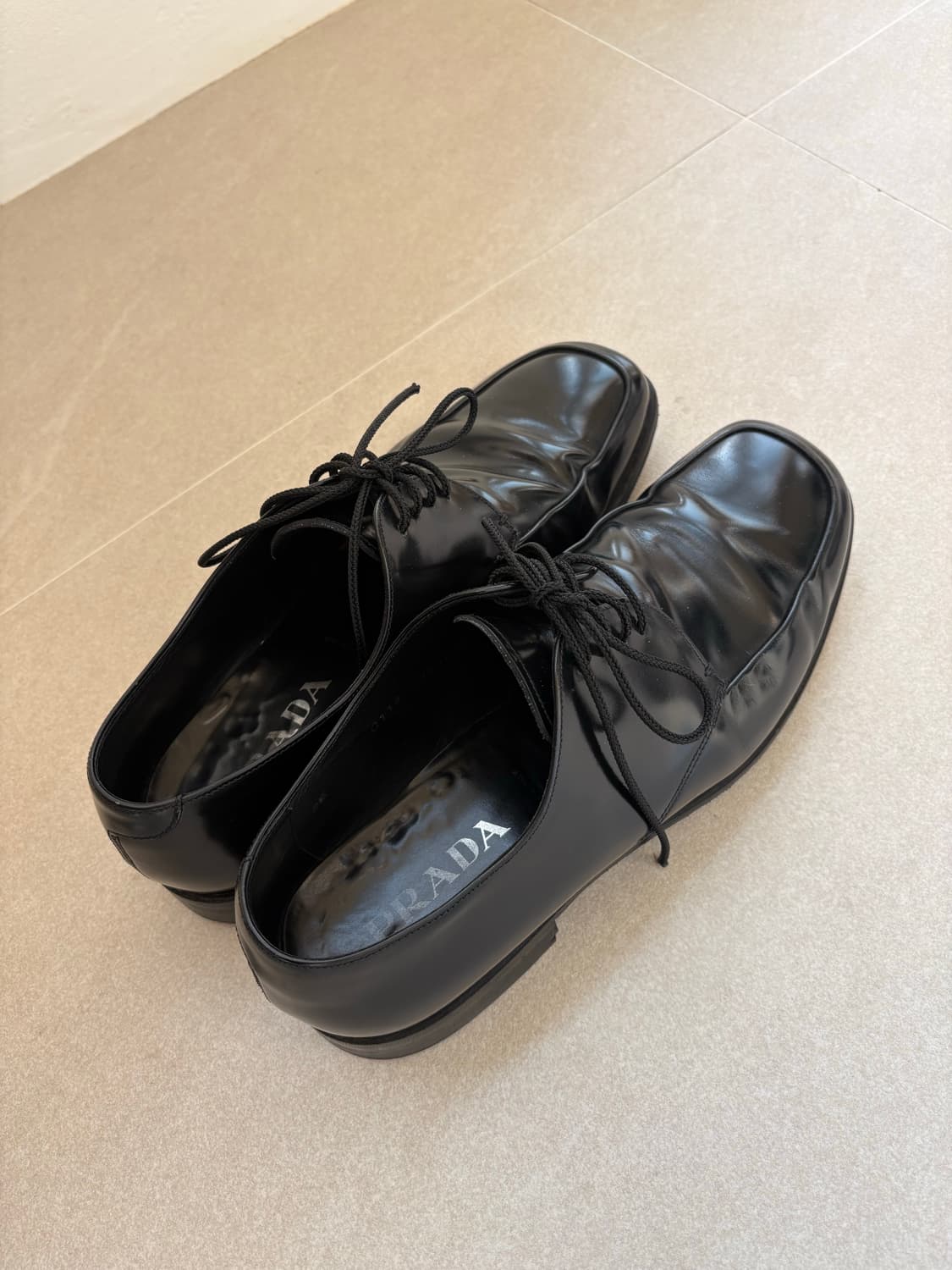 프라다 더비 스퀘어토 uk7 / 260 상품이미지3