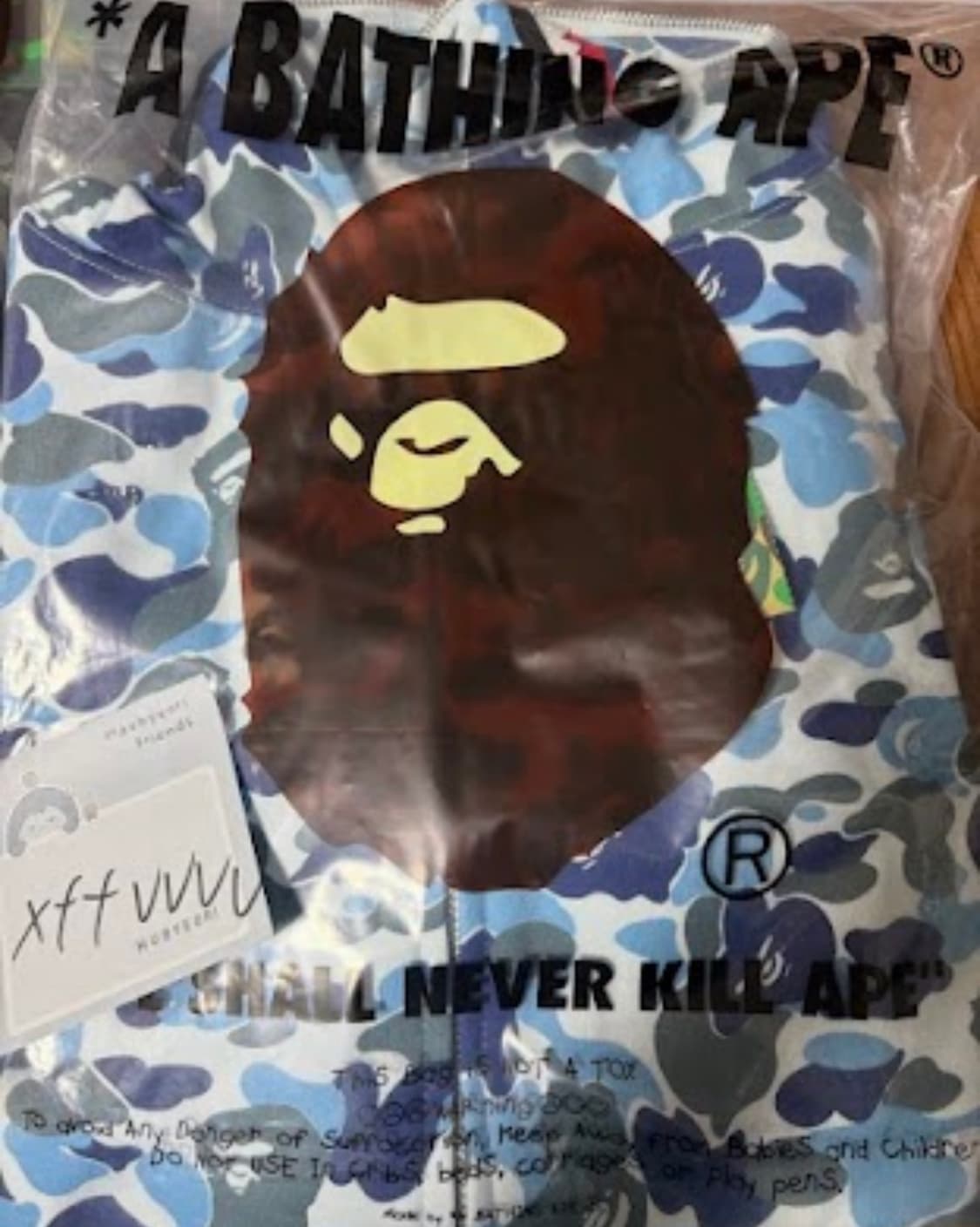 베이프 샤크후드 블루 상품이미지1