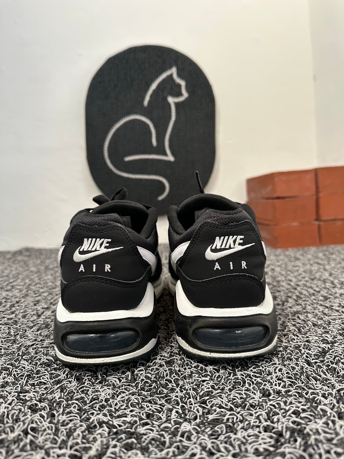 나이키 에어맥스 커맨드 블랙 240 상품이미지2