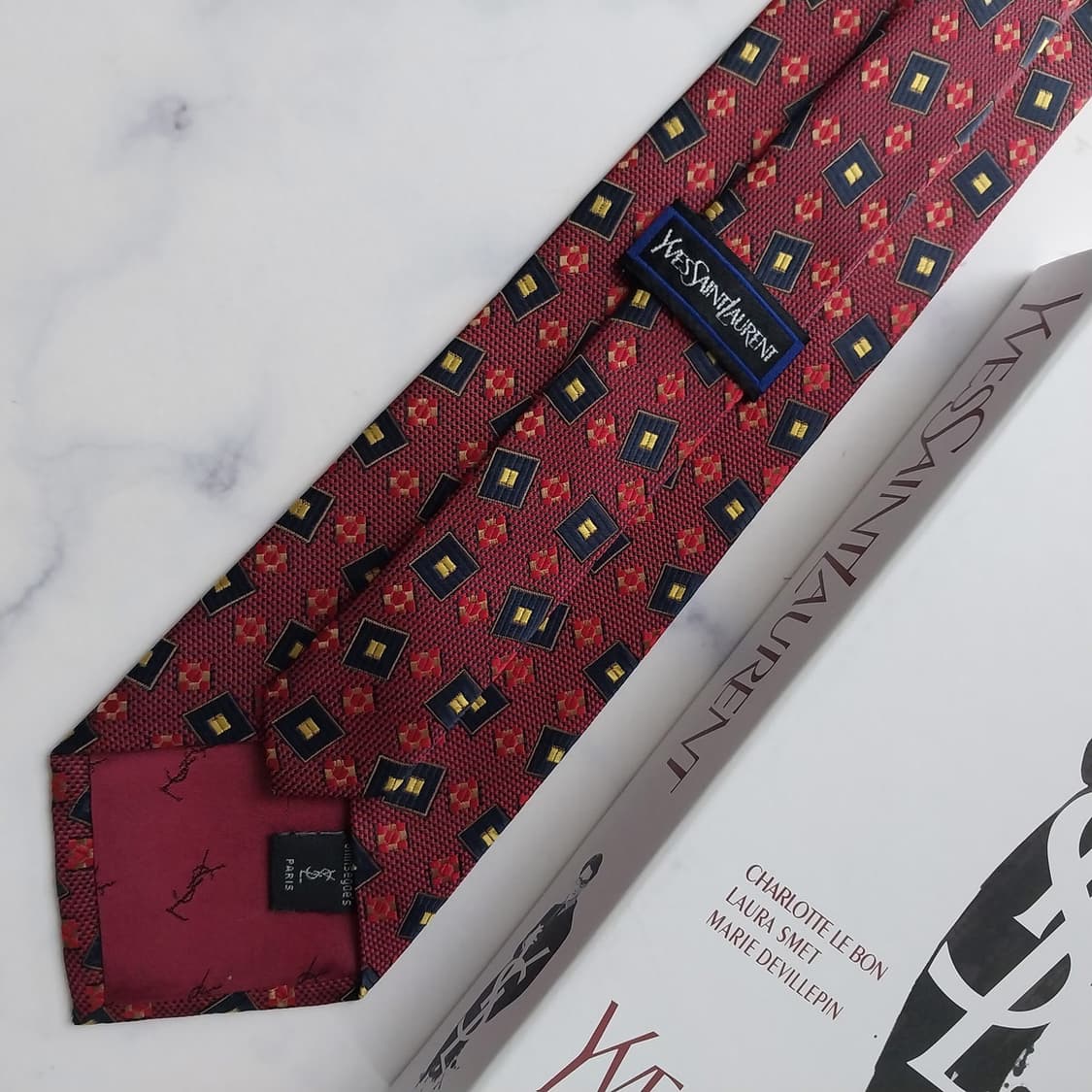 입생로랑 실크 레드 자카드 패턴 넥타이 9.5cm A+등급 K2514
 상품이미지9