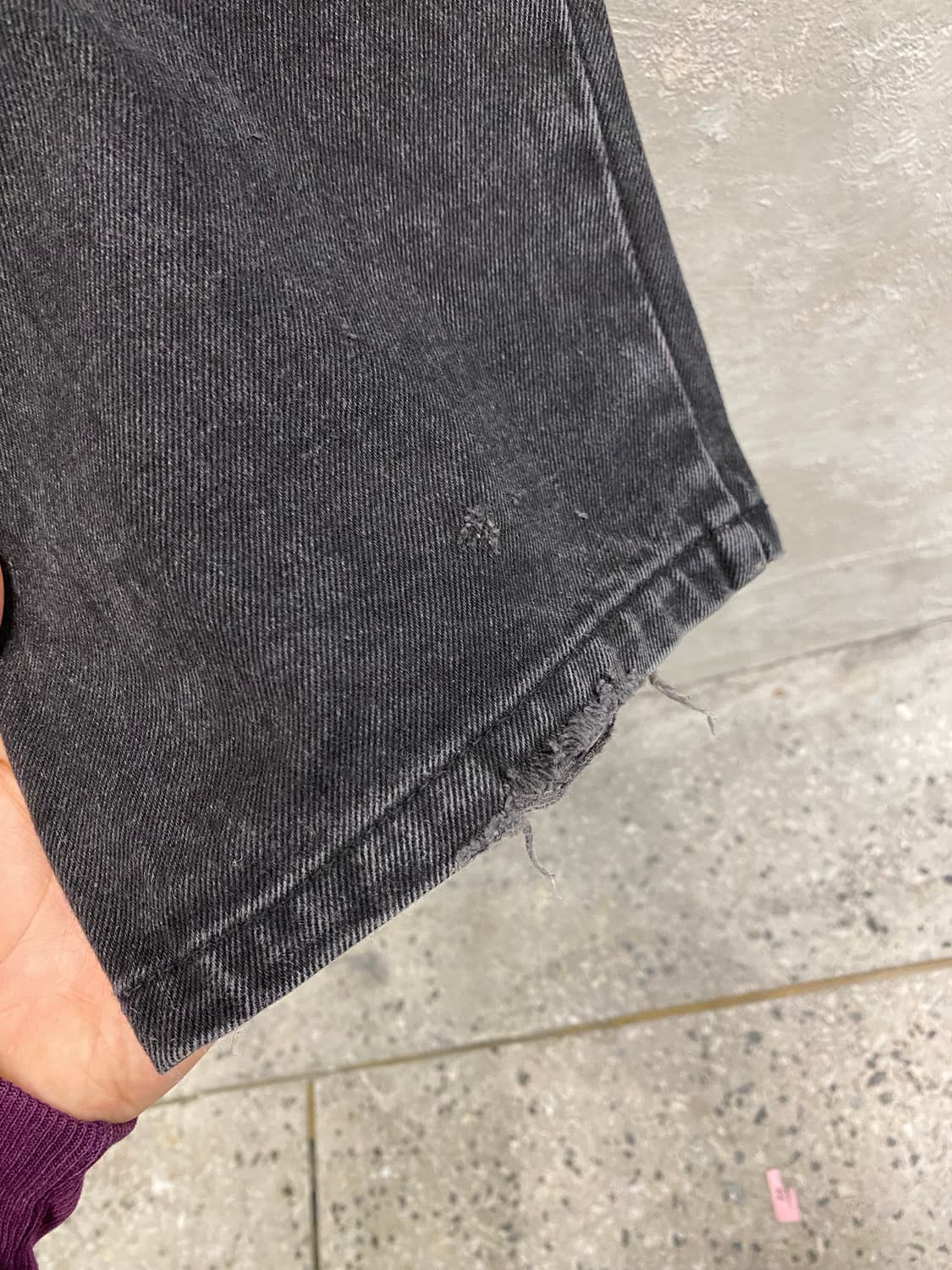 [27-28] Bad Boy 배드보이 블랙 워시드 루즈핏 데님팬츠 상품이미지4