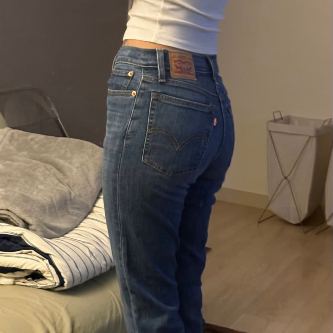 Levi’s 리바이스 스트레이트핏 중청 데님팬츠 상품이미지2