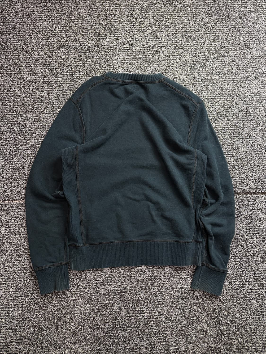 CP 컴퍼니 시그니처 미니멀 크루넥 맨투맨 2322 상품이미지4