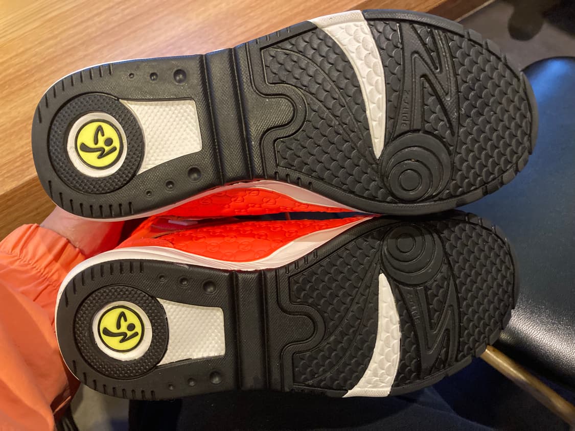 (거의 새것)줌바 에너지 보스 줌바 운동화 235, US7, EU38 상품이미지6