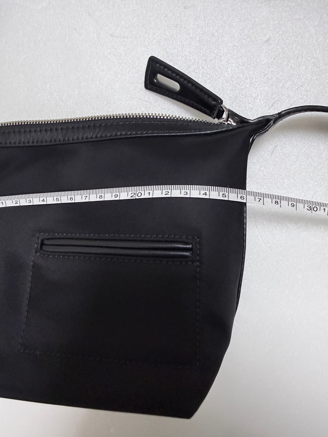 쿠론(COURONNE) 에어 크로스 20 블랙 크로스백입니다(두번사용) 상품이미지8