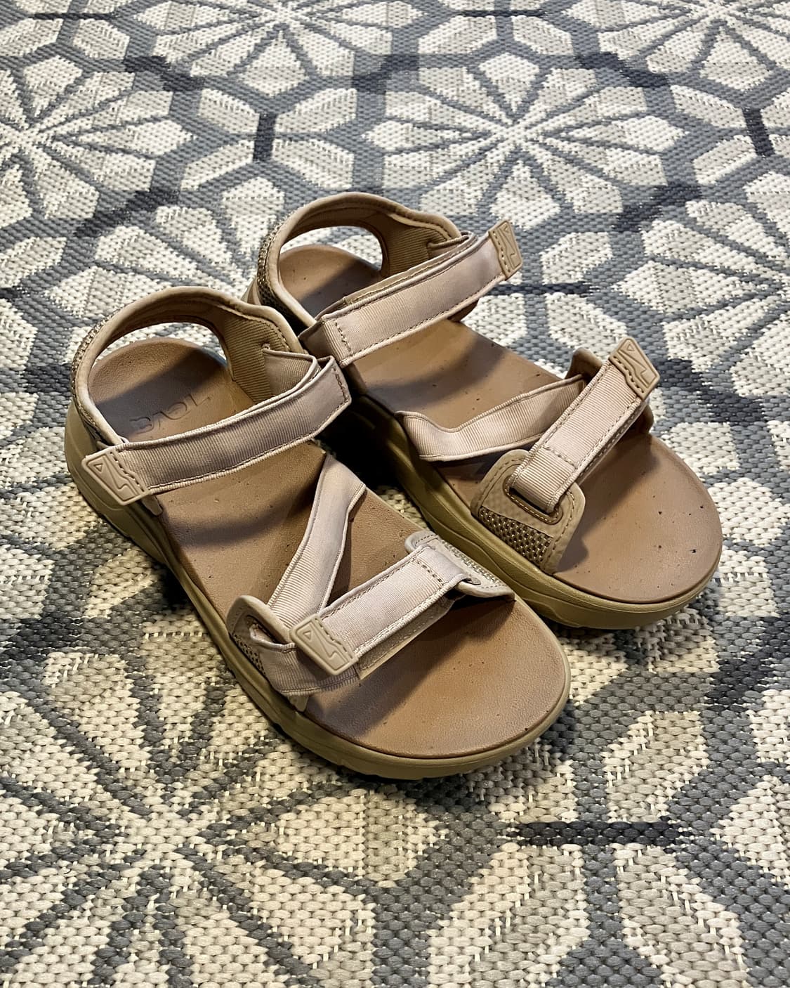 (W260) 테바 자이믹 샌들 세서미 상품이미지1