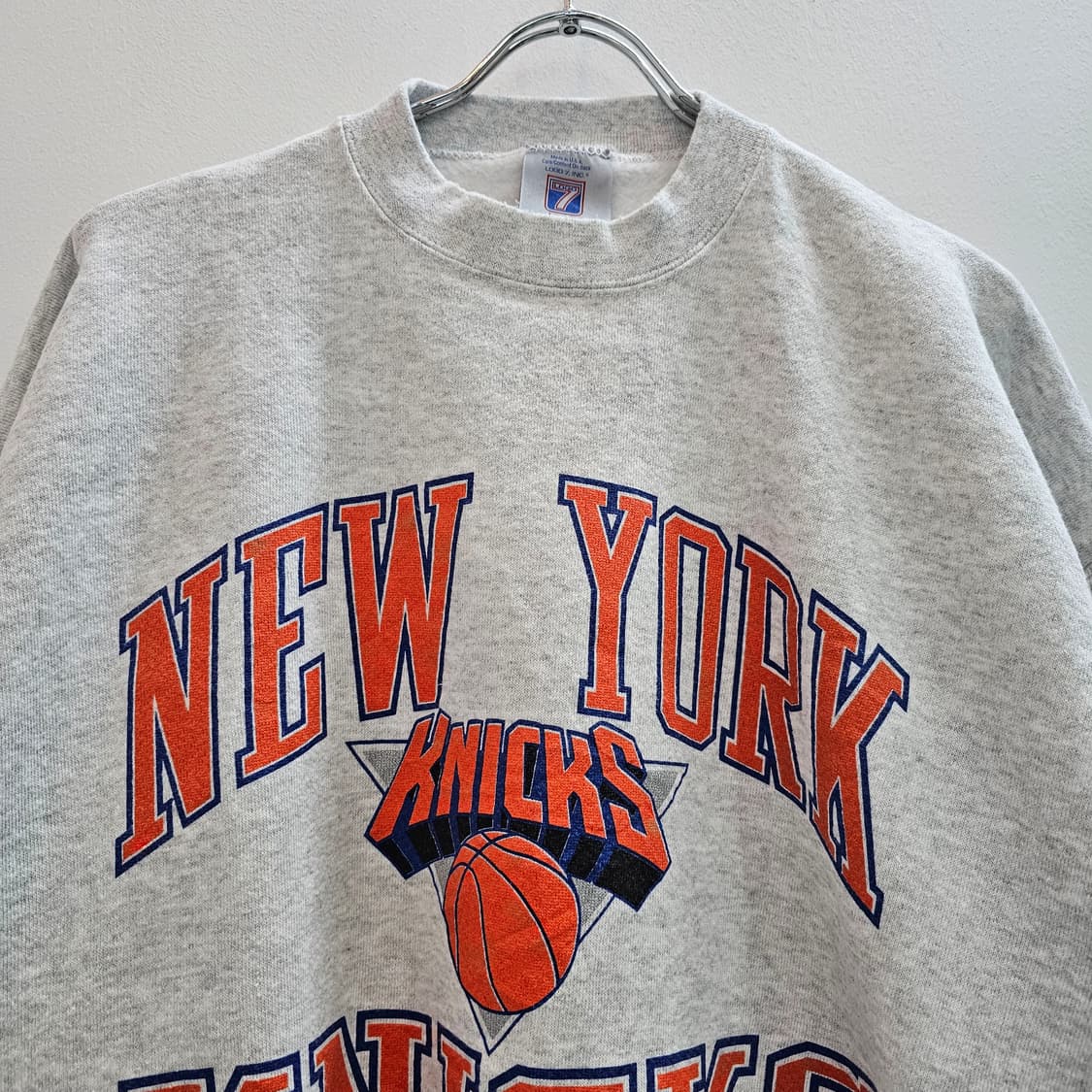 90's Logo7 NBA 뉴욕닉스 맨투맨 기모 상품이미지2