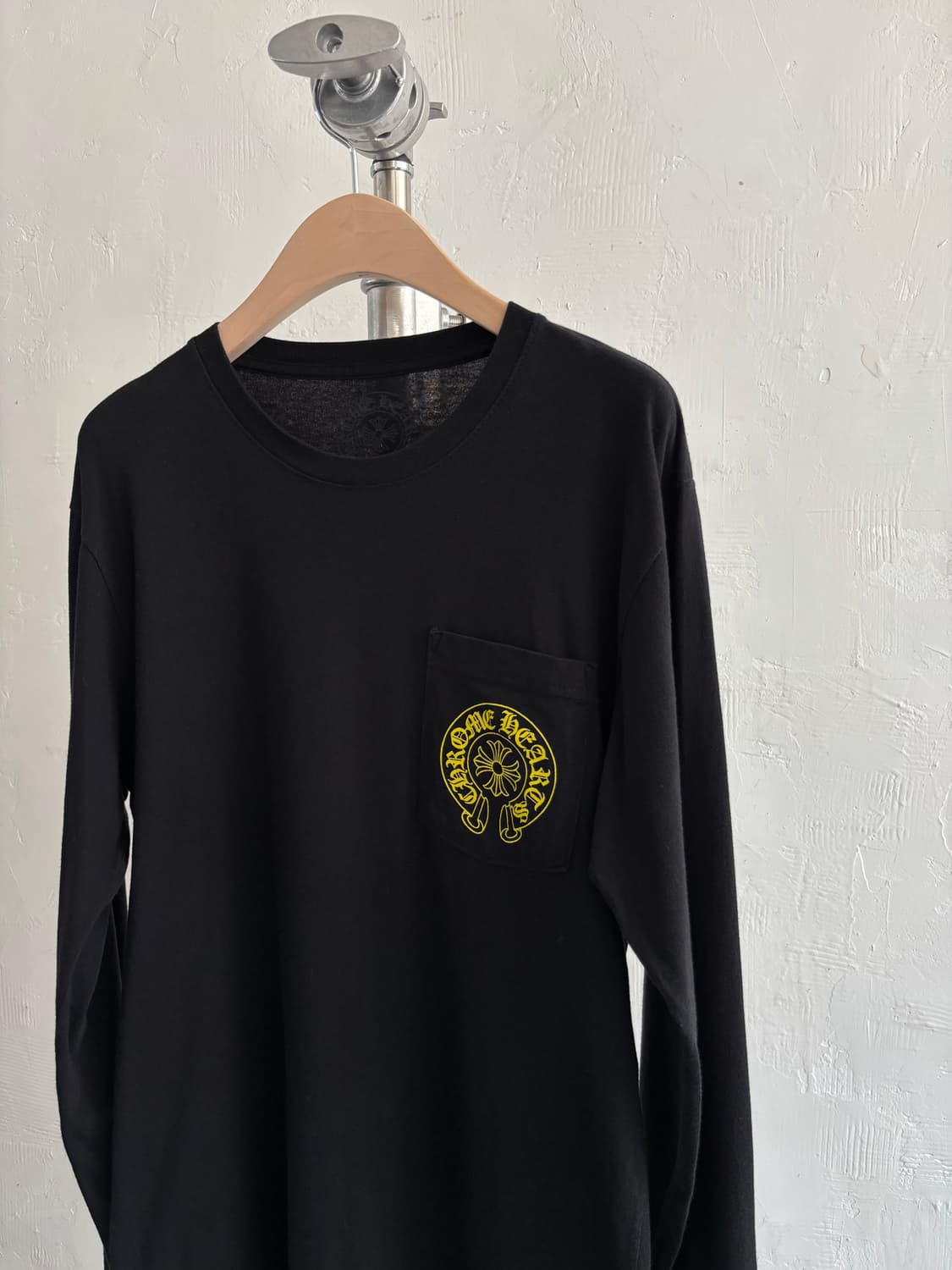 Chrome Hearts 크롬하츠 옐로우 홀스슈 로고 스태프 롱슬리브  상품이미지2