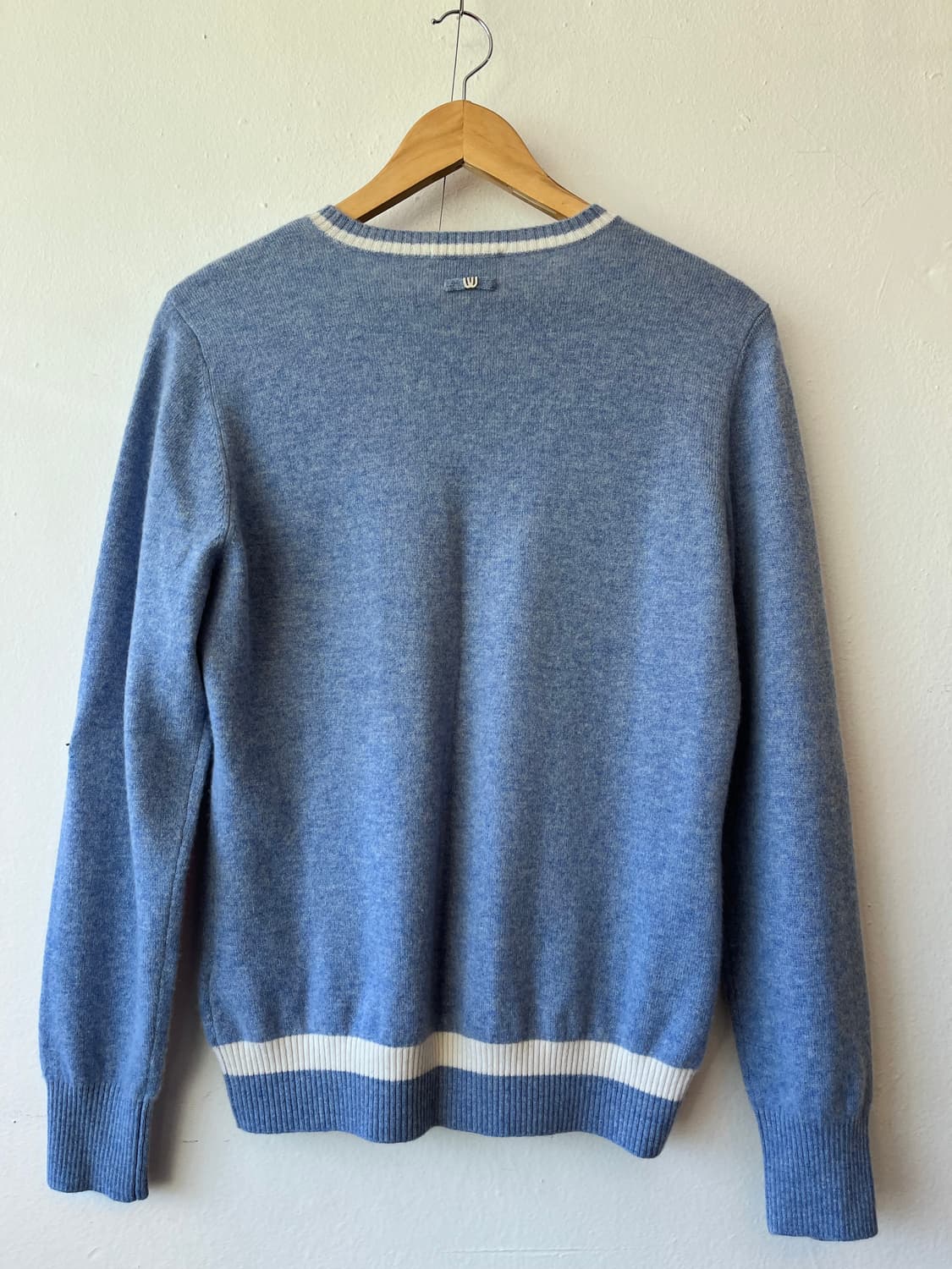 MU 엠유 스포츠 여성 캐시미어100라운드니트 95사이즈 상품이미지3