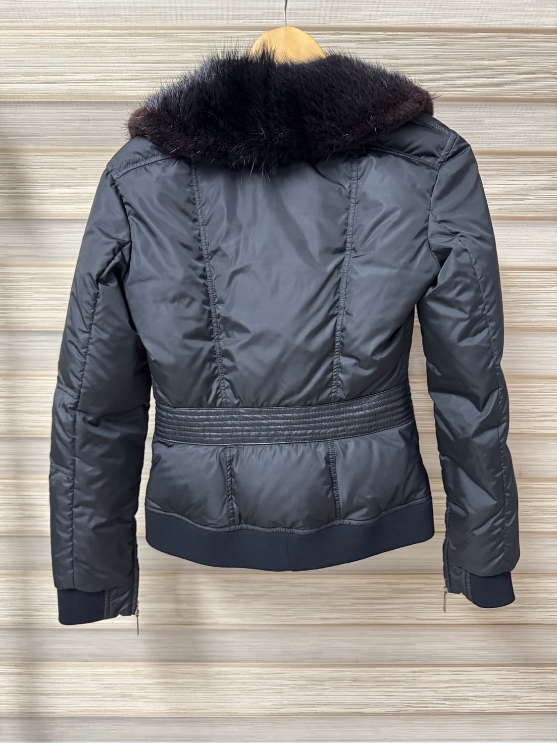 로베르토 카발리 패딩 55사이즈 상품이미지2