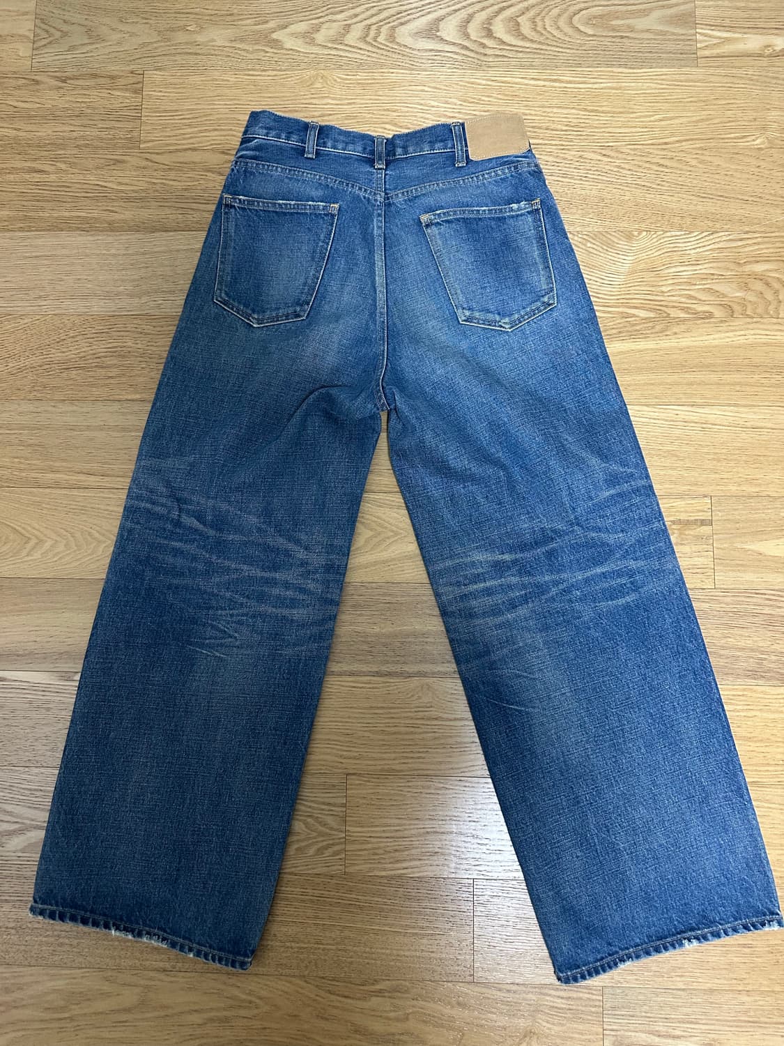 23FW 셀린느 플레어 서프 진 - 유니언 워시 데님 상품이미지2