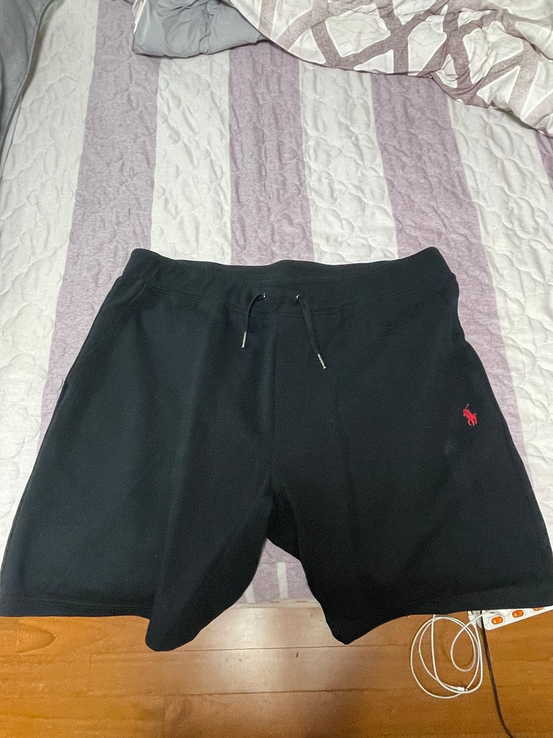 폴로 반바지 xl 사이즈 팝니당 상품이미지1
