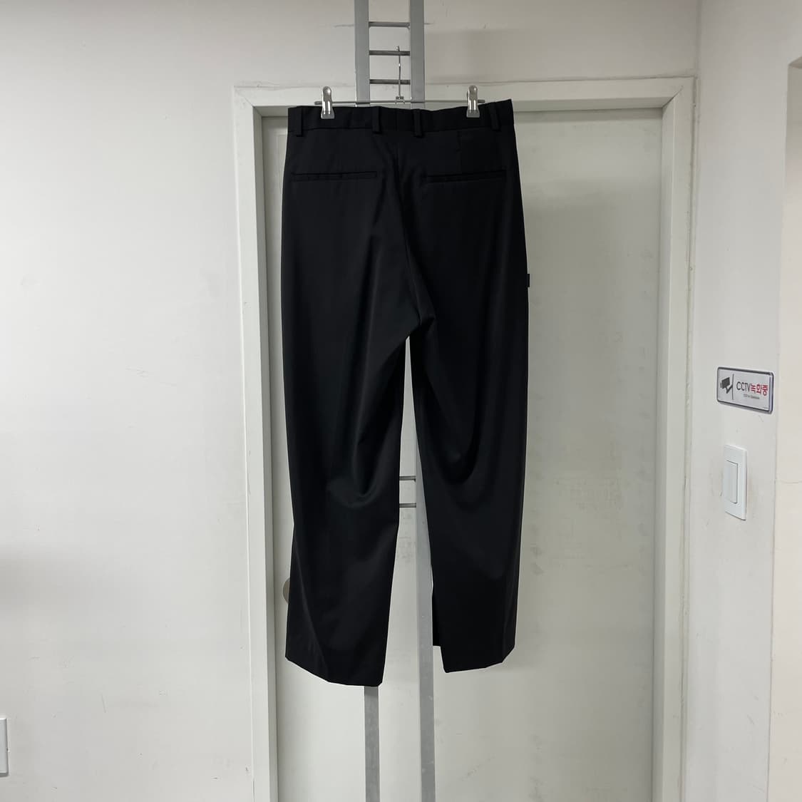 COS 코스 블랙 슬랙스 46 상품이미지4