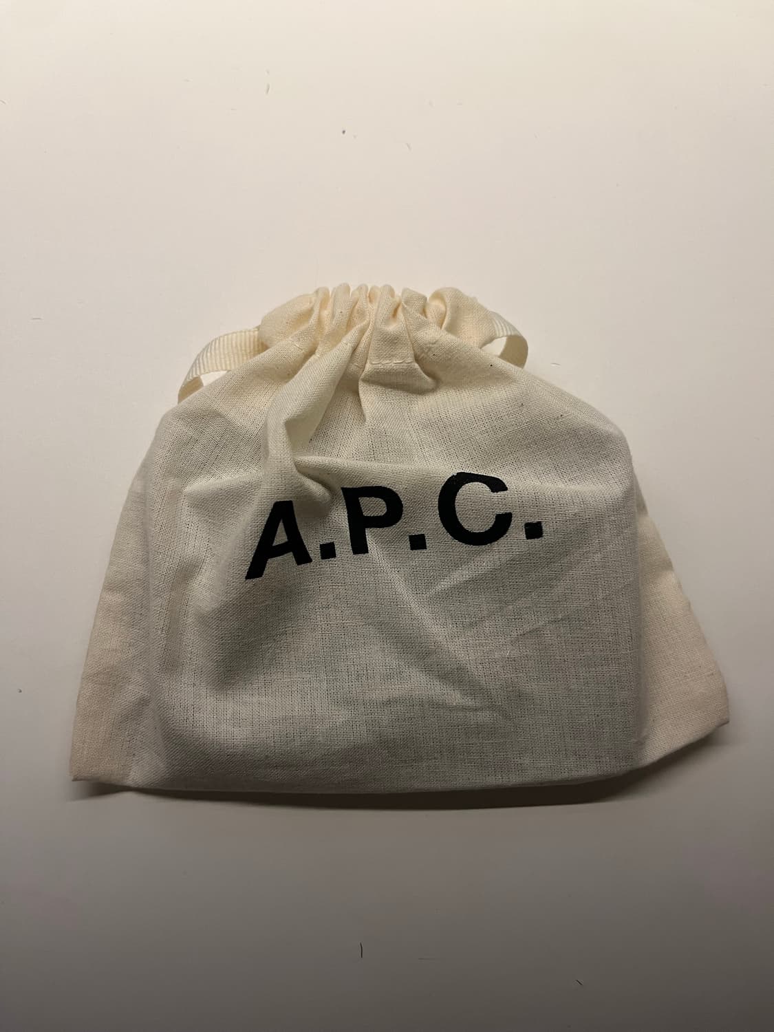 A.P.C. Paris Cardholder 카드지갑 상품이미지3