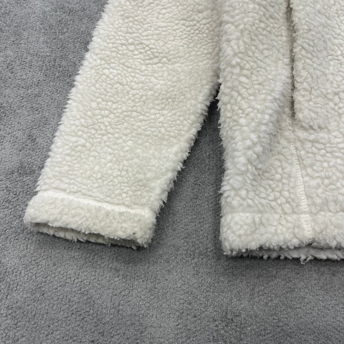 S 내셔널지오그래픽 뽀글이 플리스 아이보리 상품이미지3