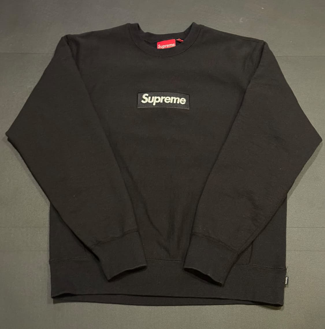 [L] 슈프림 18fw 박스로고 크루넥 블랙 상품이미지2