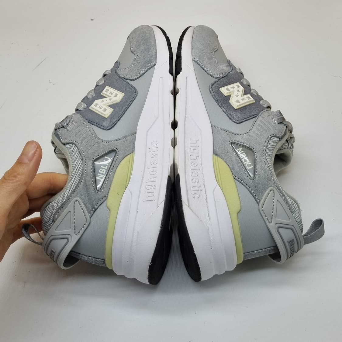 누오바룬 운동화255 상품이미지5