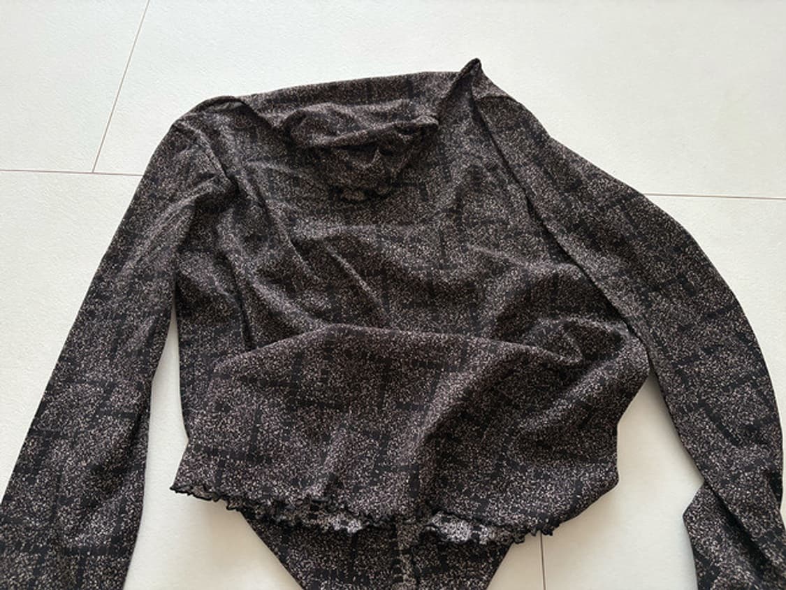 sheer pattern top 상품이미지2