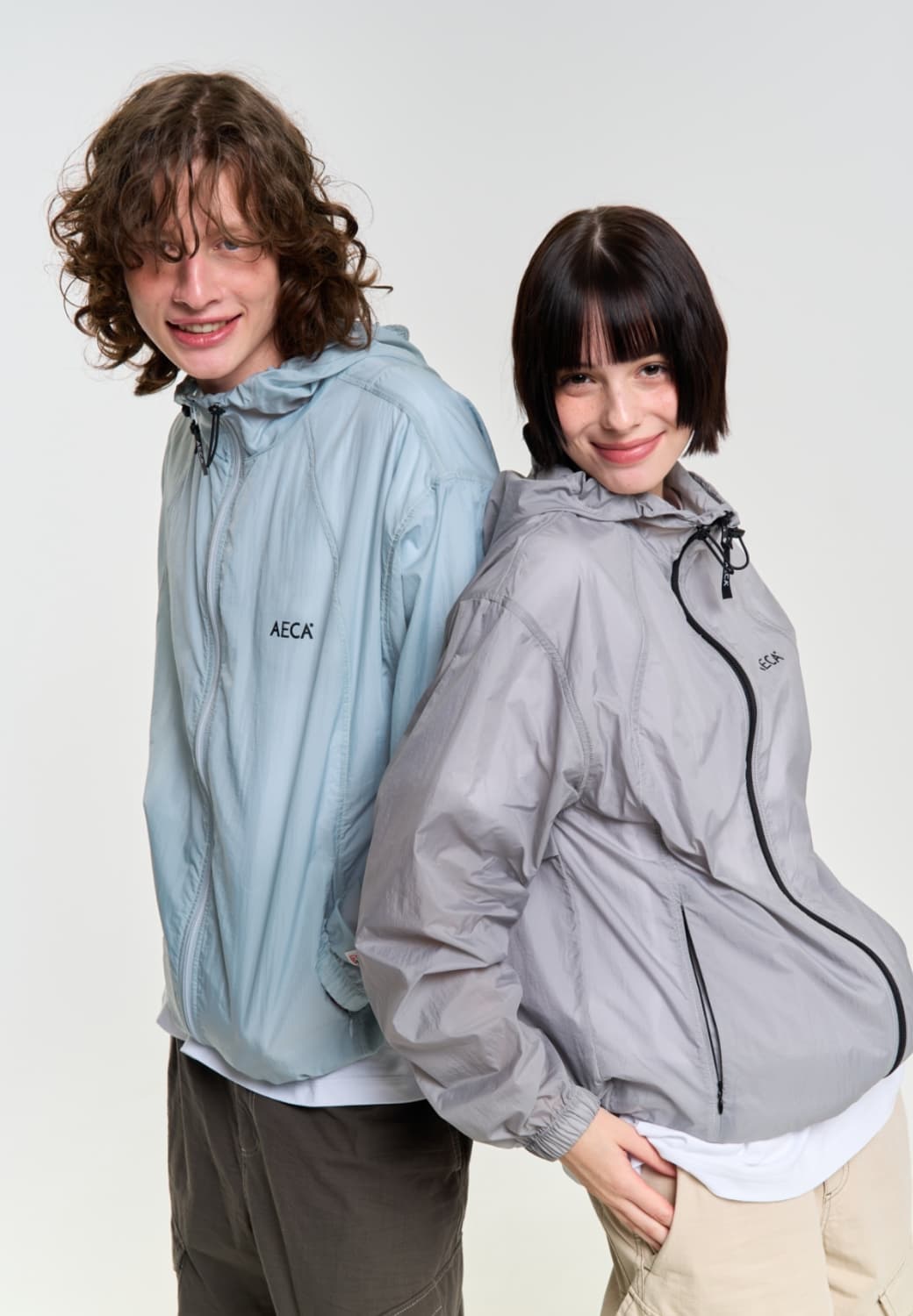 [새제품] 에이카화이트 패커블 바람막이 상품이미지3