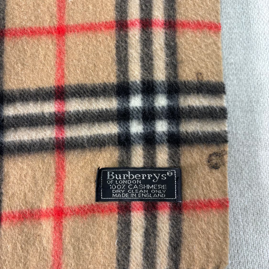 버버리 노바체크 캐시미어 베이지 머플러 상품이미지3