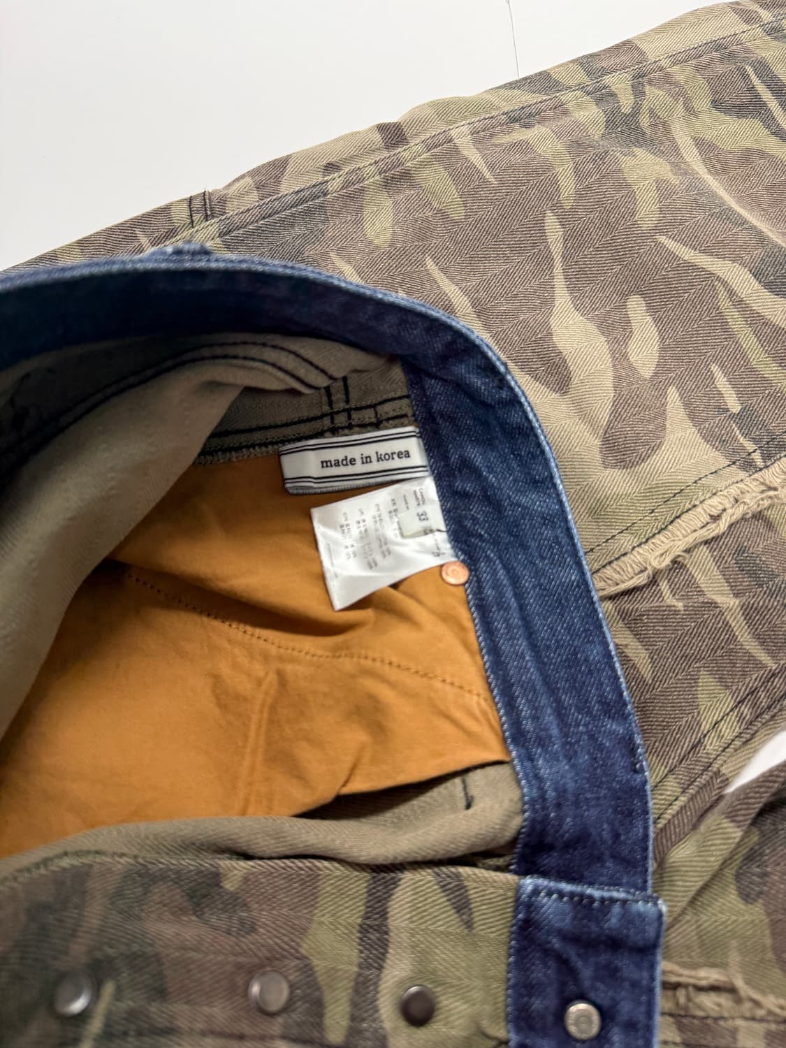 Andersson Bell 카모플라주 리워크 데님 카고 팬츠 상품이미지3