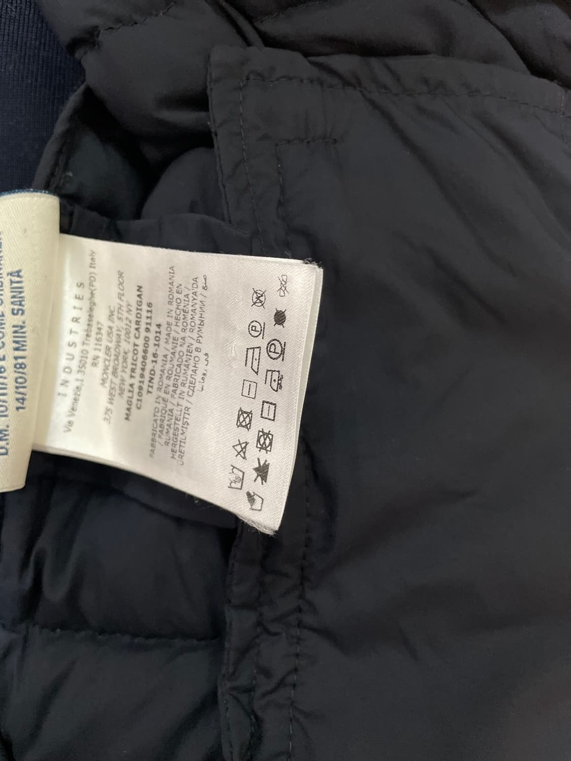 [정품] 몽클레어 니트패딩 가디건 M 상품이미지5